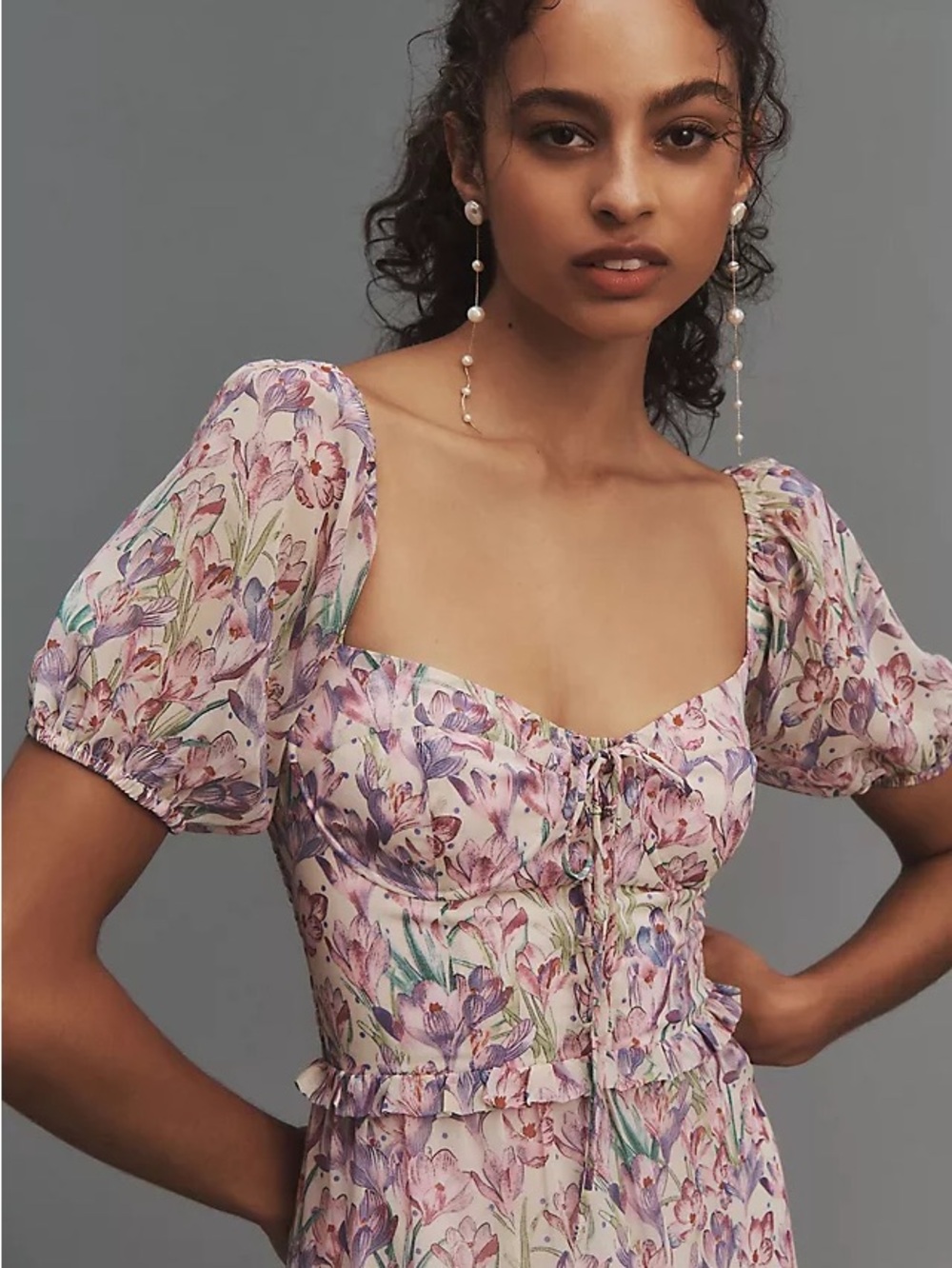 Astr Lavender Floral Puff-Sleeve Square-Neck Blouse